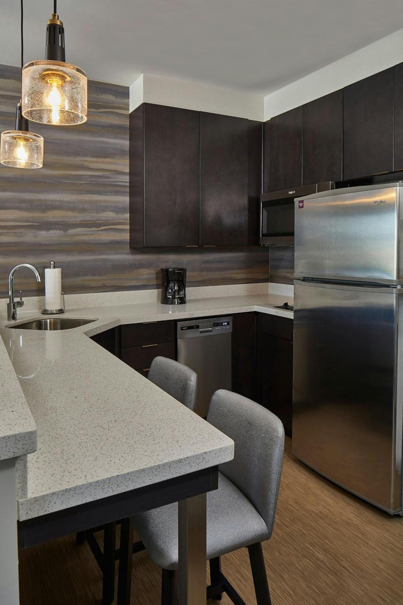 Residence Inn By Marriott Cleveland University Circle/Medical Center Экстерьер фото
